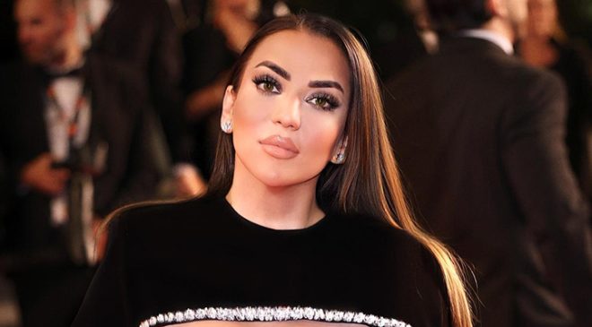 İpek Kızıltan Cannes’da göz kamaştırdı!