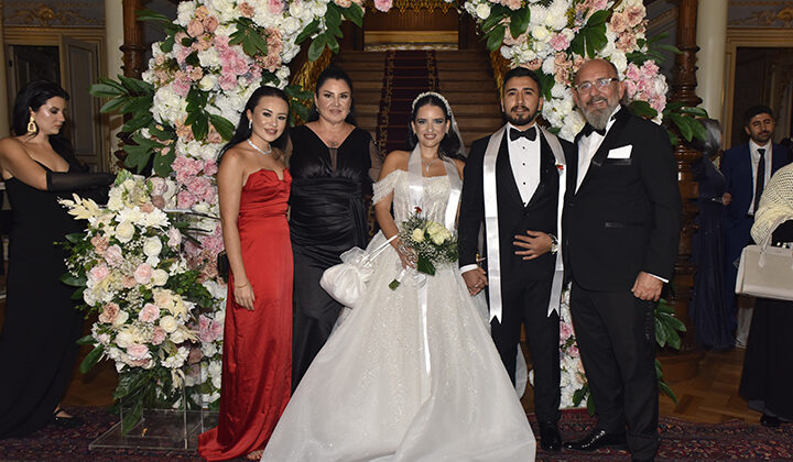 Levent Çekiç Kızını Görkemli Bir Törenle Evlendirdi!