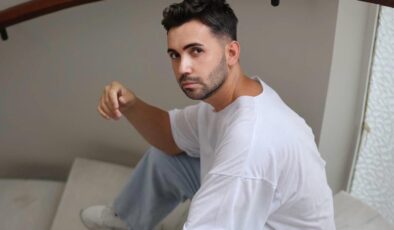 Ünlü sanatçıların yeni beste fabrikası Murat Akyol