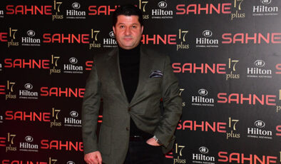 Tarihi Ali Baba Balık Lokantası sahibi Kenan Yıldız’dan geceye damga vuran kutlama