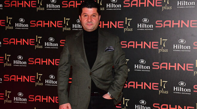 Tarihi Ali Baba Balık Lokantası sahibi Kenan Yıldız’dan geceye damga vuran kutlama