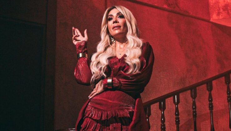 Zümra’nın yeni şarkısı Türk olduğu için Arap ülkelerinde savaş yüzünden yasaklandı