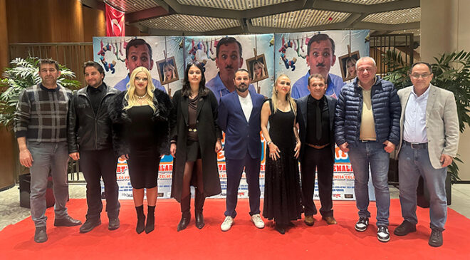 Sezonun iddialı komedi yapımı “Çamaşır Sepeti” filminin galasına yoğun ilgi