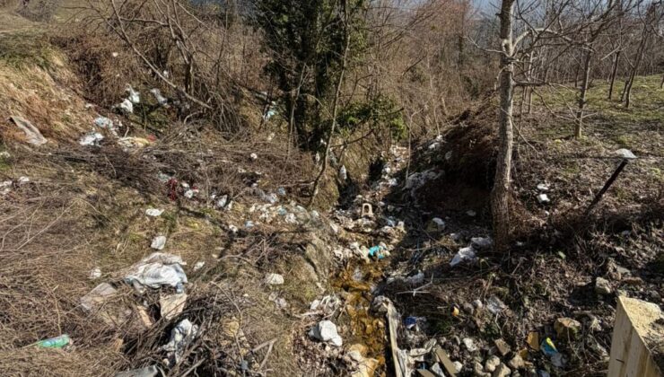 Safranbolu’nun Köylerinde Çöp Krizi: Konteyner Yok, Dere Yatakları Çöp Dolu