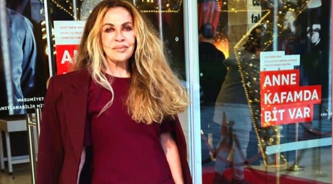 Gül Erda’dan “Anne Kafamda Bit Var” Galasına Anlamlı Katılım
